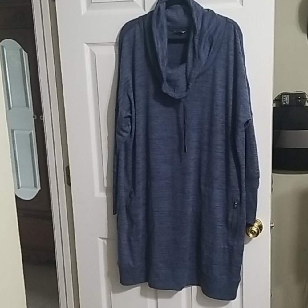 Very soft Athleta sweatshirt dress
